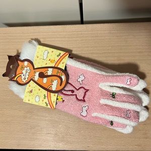 {2 / $10} ❤️ Kids Gloves (Pink)